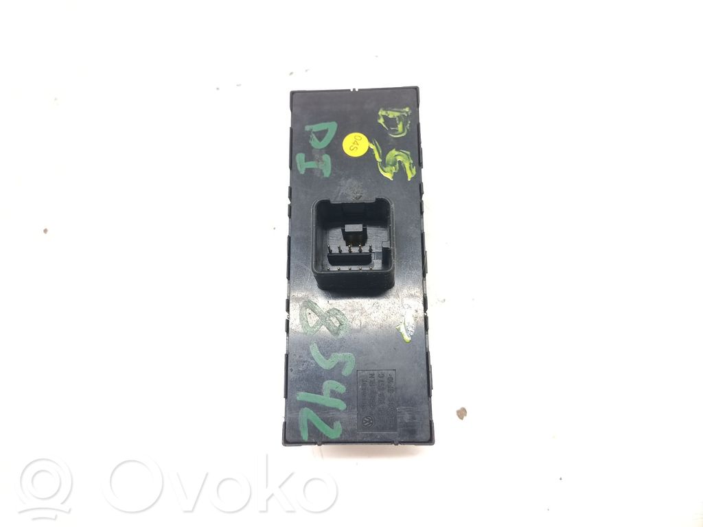 Comutator comandă geamuri electrice   7L6959857D