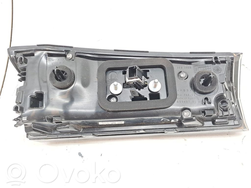 Peugeot 2008 I Bec lampă spate