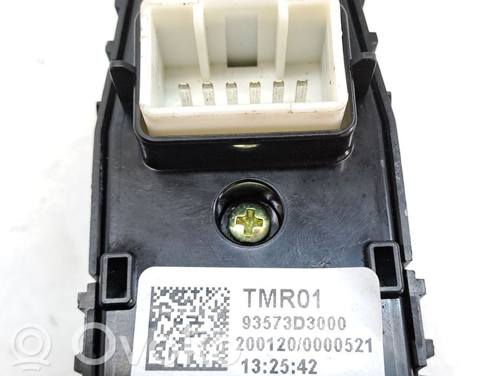 Interruttore specchietto retrovisore   93573D3000