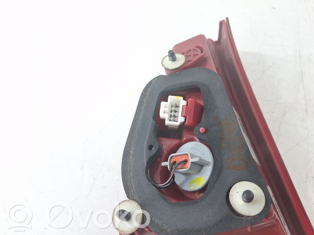 Takavalon polttimo   92404Q0000
