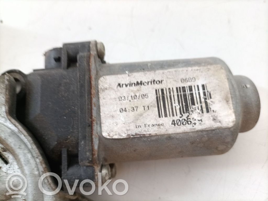 Nissan Almera N16 Podnośnik szyby drzwi z silniczkiem 