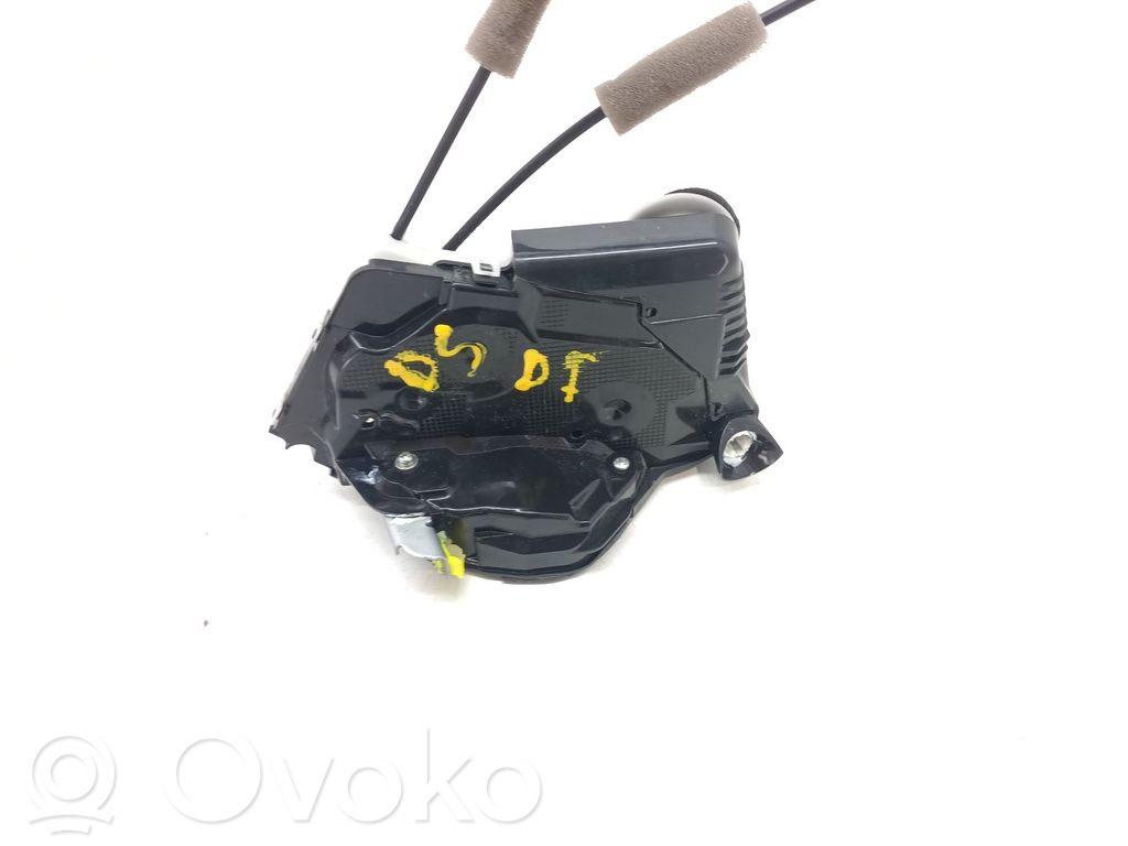 Toyota Yaris Serrure de porte avant