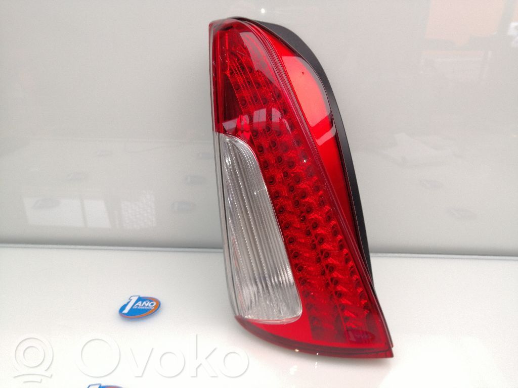 Lámpara de faros/luces traseros   51798416