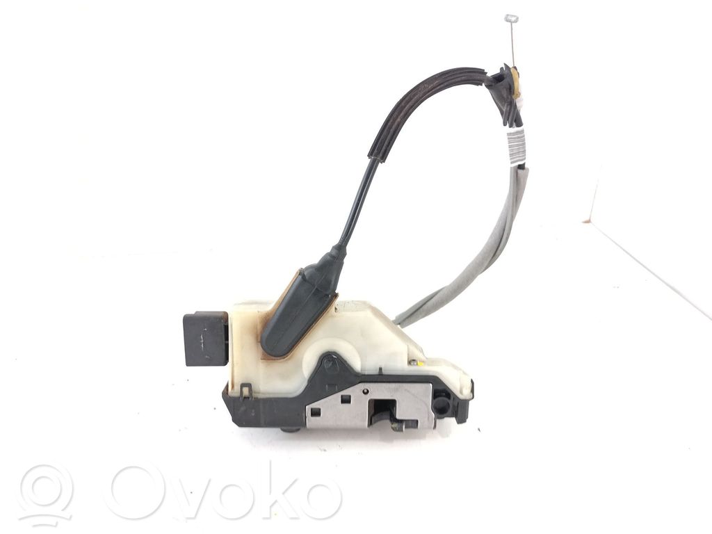 Zamek drzwi przednich   9136GR