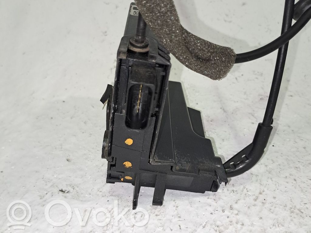 Citroen C4 I Picasso Serratura portiera posteriore