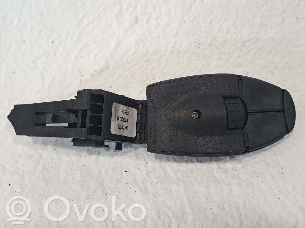 Peugeot 206 Pulsanti/interruttori sul volante