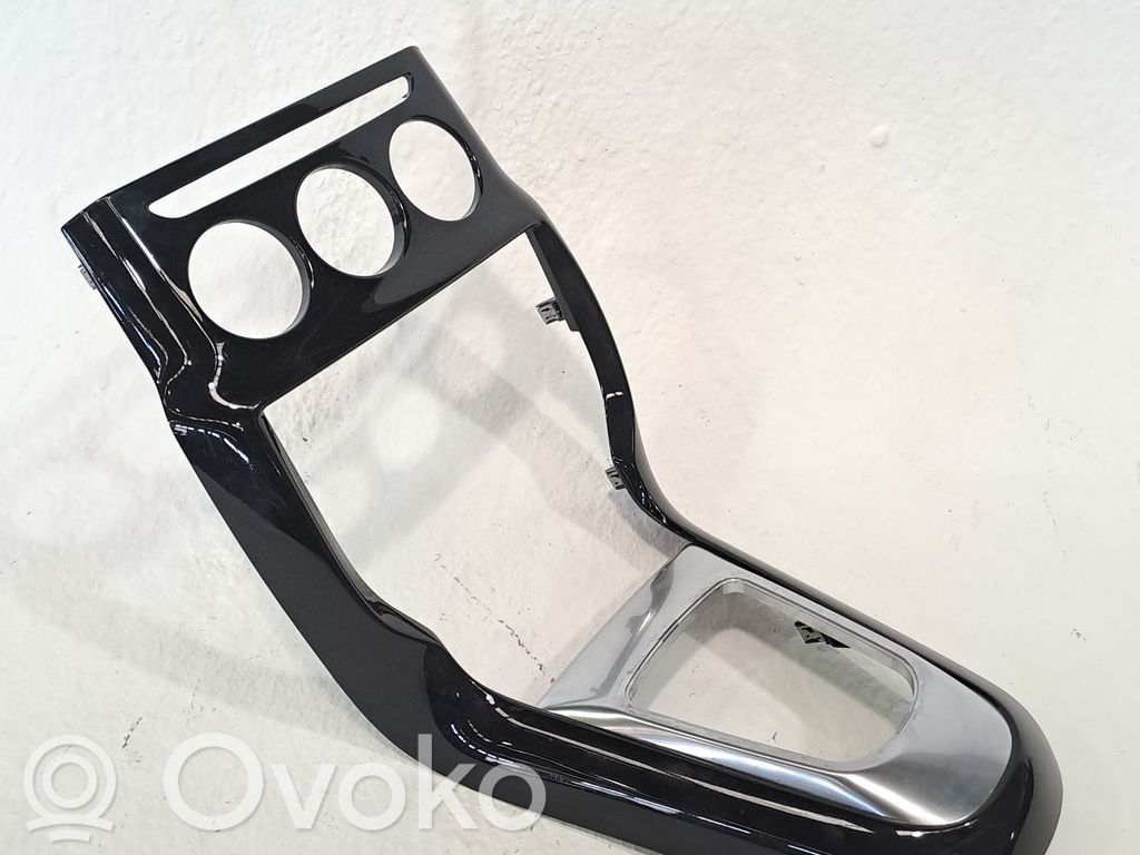 Dashboard trim   824754