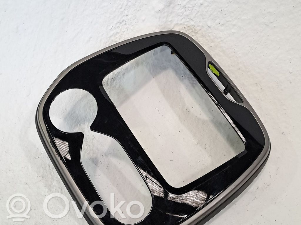 Renault Captur Moldura del panel 
