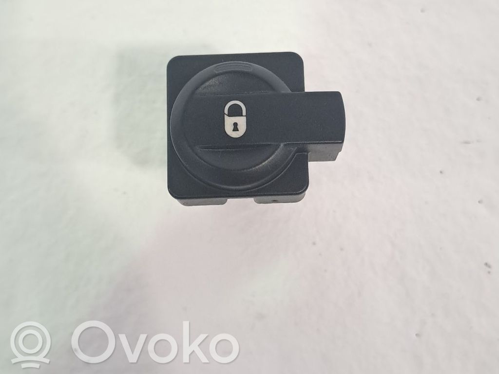 Autres commutateurs / boutons / leviers   96476626XT