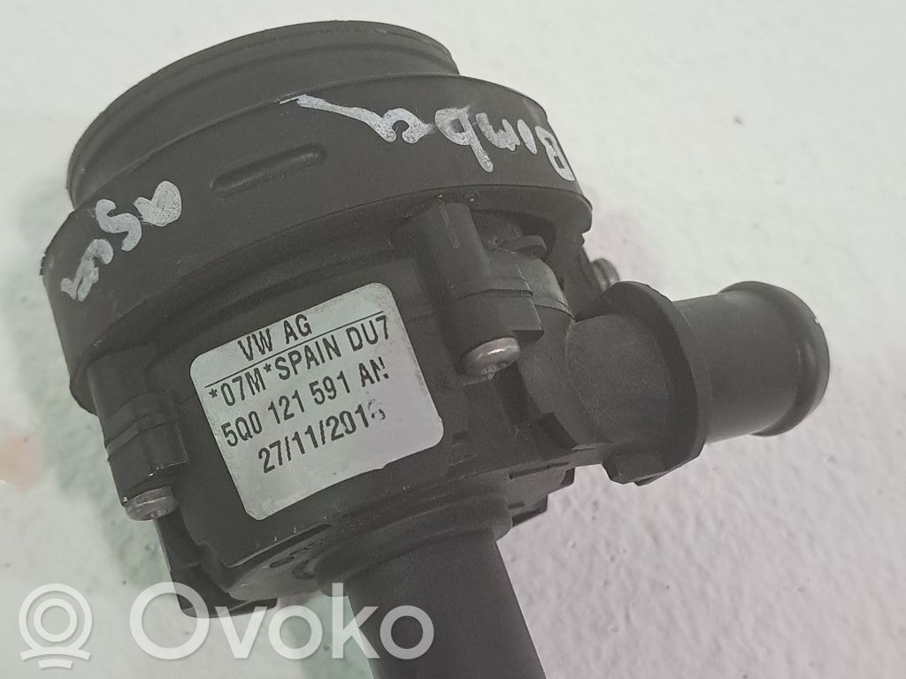 Bomba de agua   5Q0121591AN