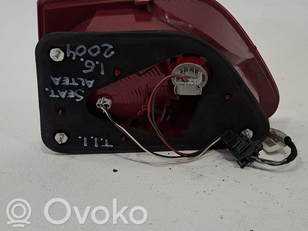 Takavalon polttimo   5P8945107B