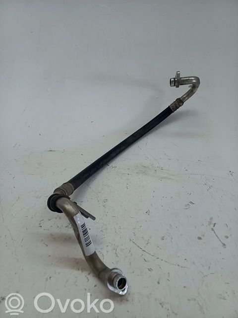 Manguito/racor flexible para A/C   924543135R