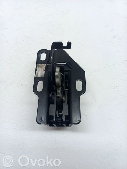 Tailgate lock latch   9832125680