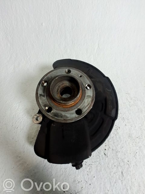 Achsschenkel vorne   31200311