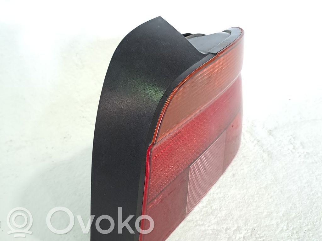 Lámpara de faros/luces traseros   63218363558,8358032