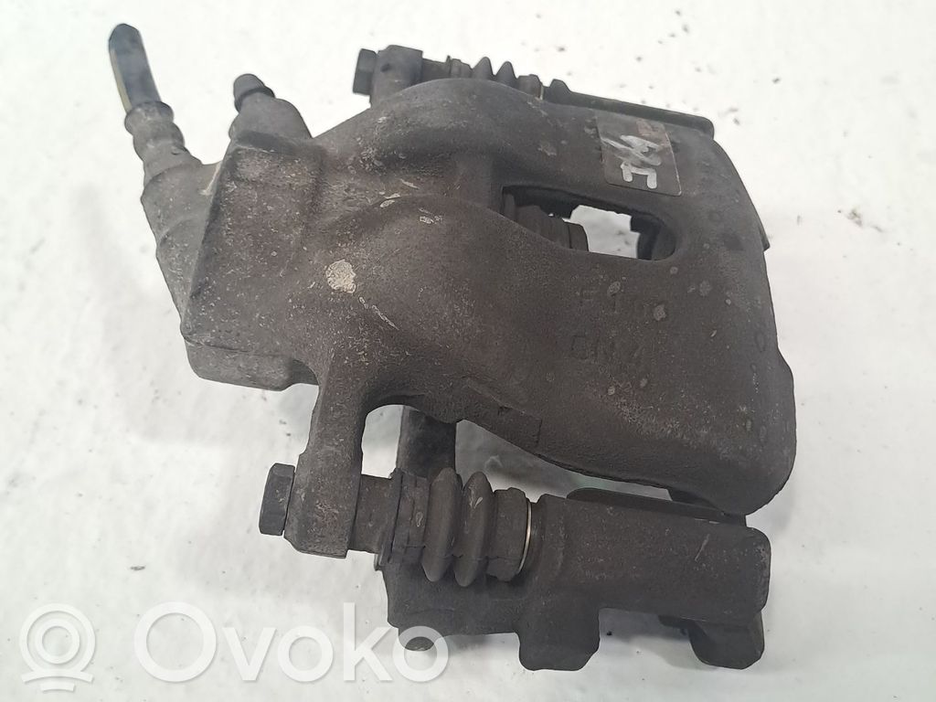 Front brake caliper   4401E0