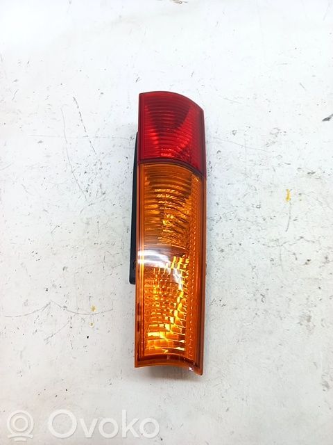 Lámpara de faros/luces traseros   3567086G00000