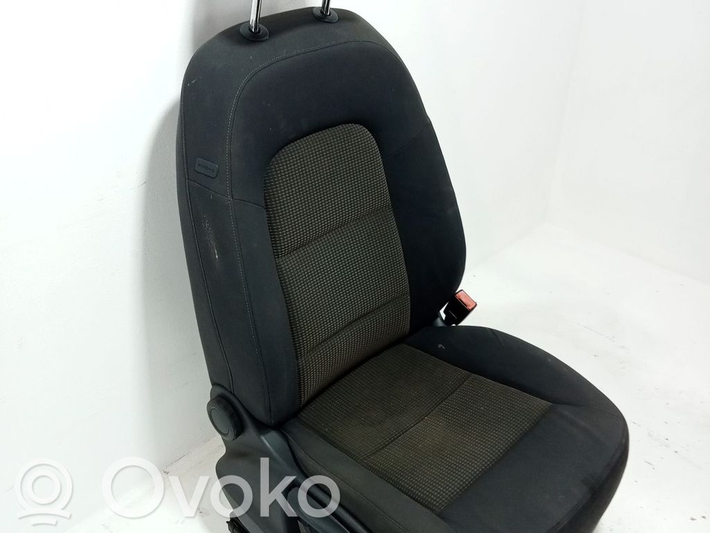 Audi Q5 SQ5 8R Etumatkustajan istuin 