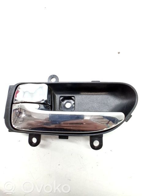 Manecilla interna puerta trasera   80671JG30A