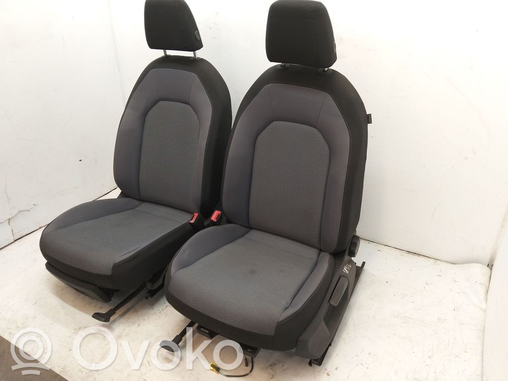 Seat Arona Zestaw poduszek powietrznych z panelem 