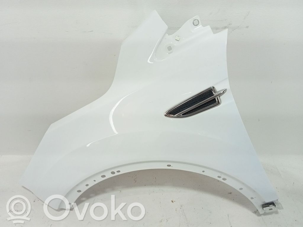 Ford Kuga II Etulokasuojan reuna 