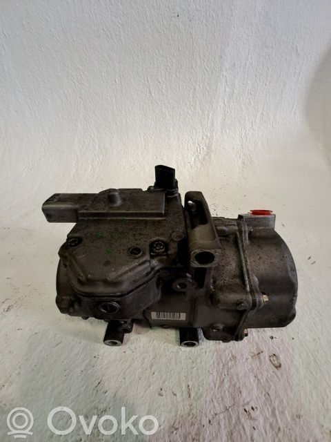 Compresor (pompă) aer condiționat (A/C)   8837076020