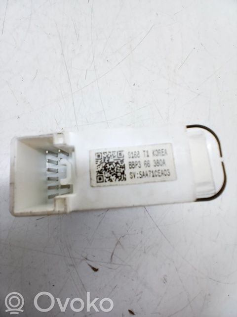 Electric window control switch   BBP366380A
