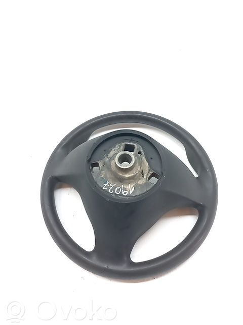 Lenkrad   1607736580