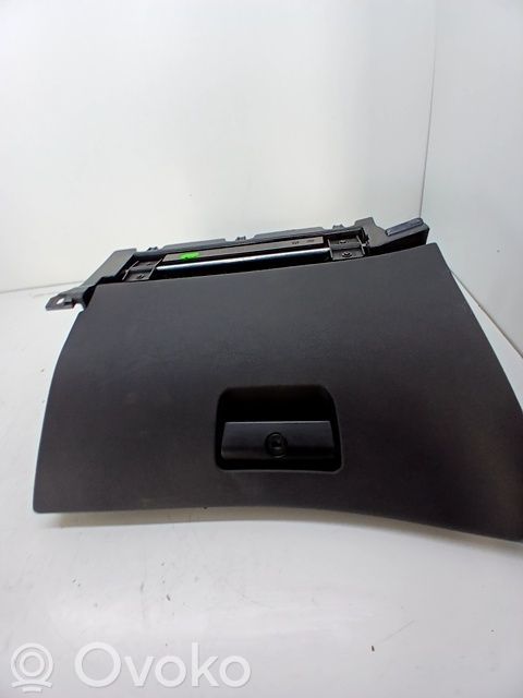 BMW 3 E36 Handschuhfach 