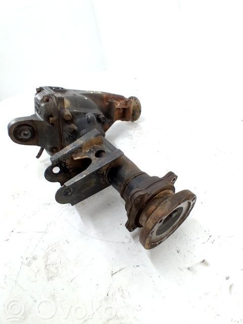 Front differential   3850068G17