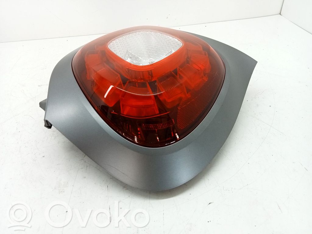 Lámpara de faros/luces traseros   A4539062700