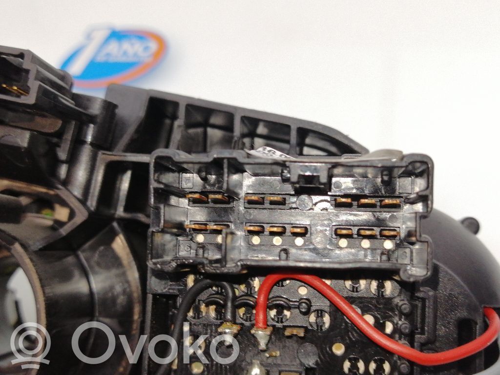 Dacia Dokker Interruptores/botones de la columna de dirección 