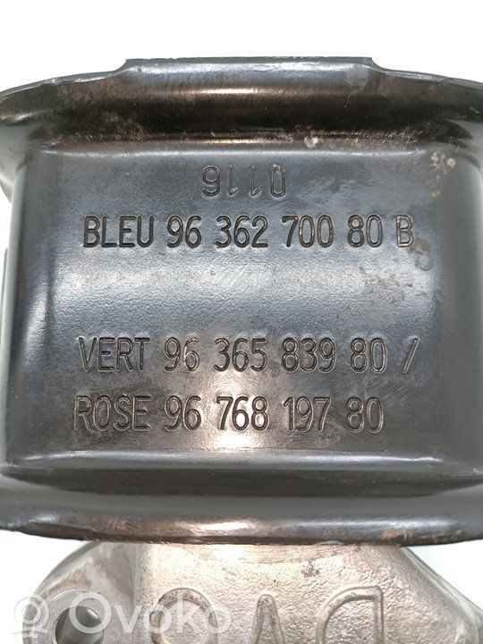Moottorin kiinnikekorvake   9682026780,9682026780