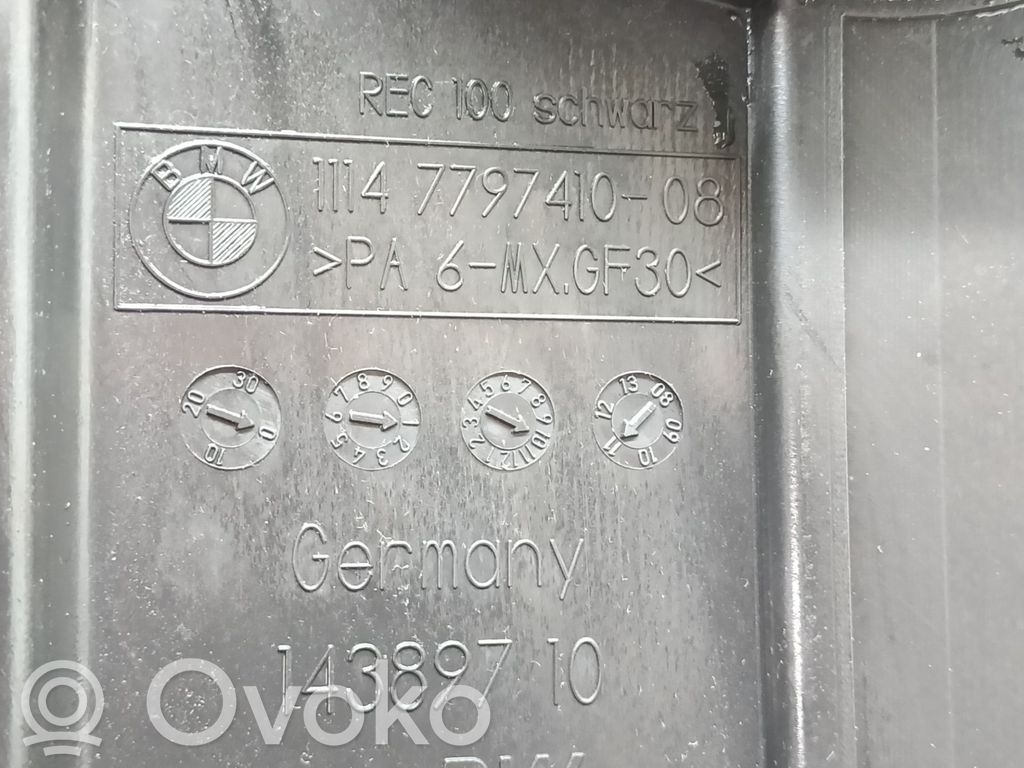 Cubierta del motor (embellecedor)   11147797410