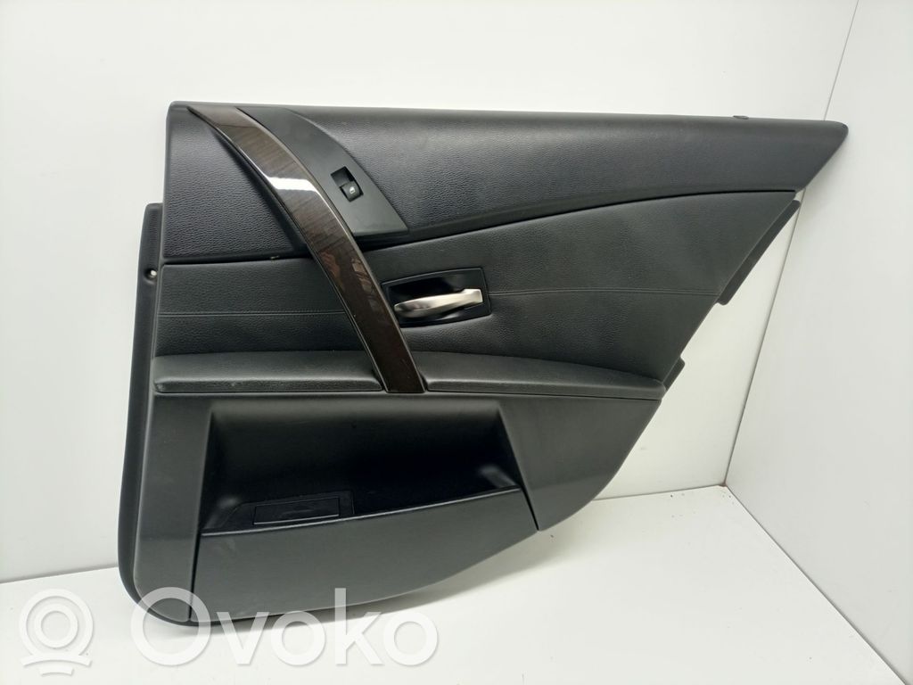 BMW 5 E60 E61 Rivestimento del pannello della portiera posteriore