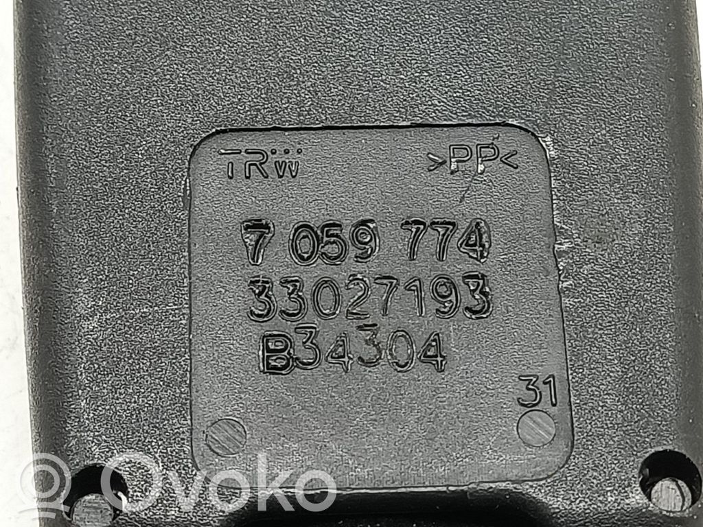Boucle de ceinture de sécurité arrière centrale   7059774