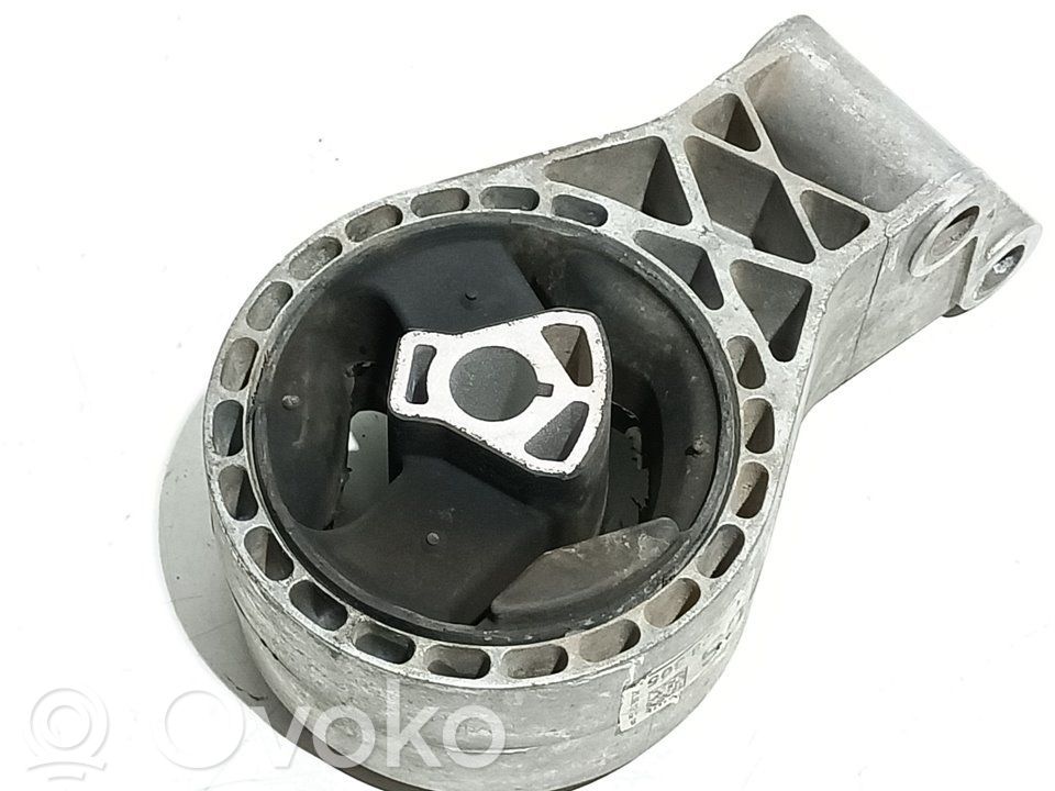 Opel Insignia A Suport tampon motor