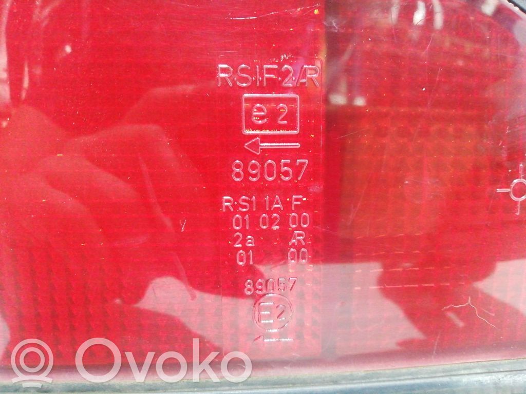 Renault Clio I Lampada fanale posteriore 