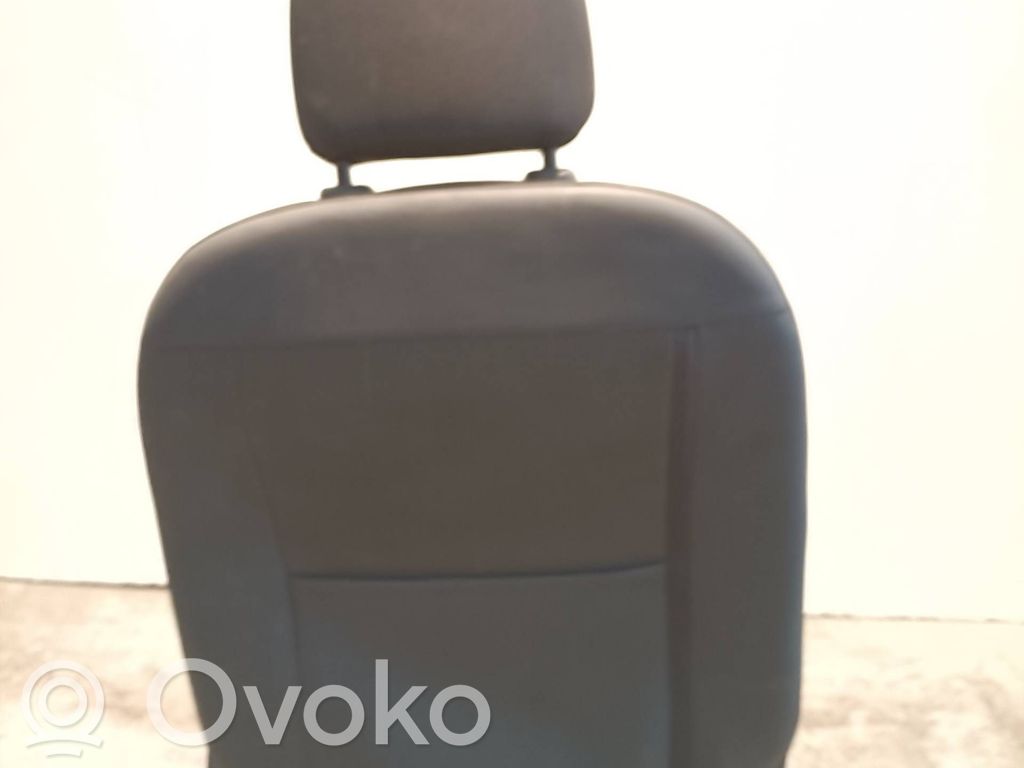 Dacia Sandero Fotel przedni pasażera 