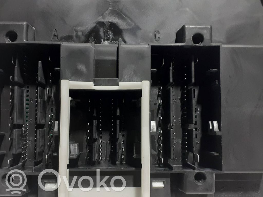 Unidad de control/módulo de carrocería central   5Q0937084CL,5WK50913G,BCMPQ37H