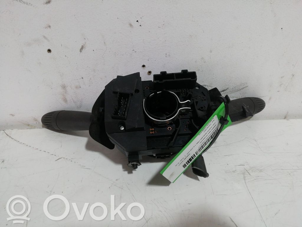 Fiat Punto (188) Interruptores/botones de la columna de dirección 