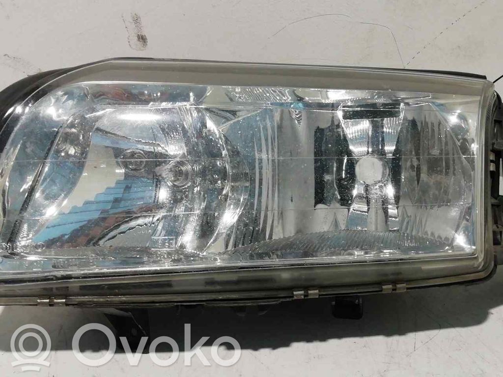 Faro/fanale   8693557,89007829