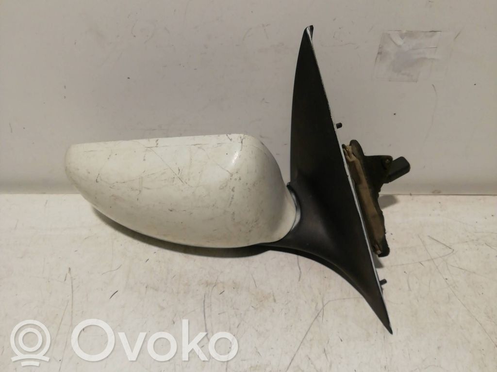 Ford Escort Elektryczne lusterko boczne drzwi 