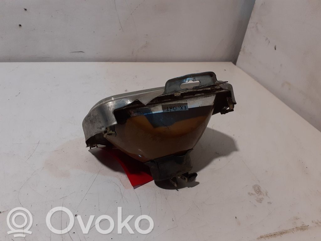 Suzuki Vitara (ET/TA) Lampa przednia 