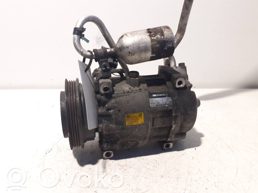 Ilmastointilaitteen kompressorin pumppu (A/C)   90457635,90457635,90457635