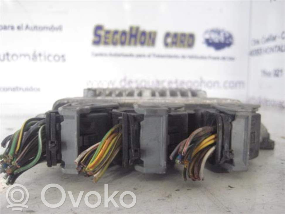 Unité de commande, module ECU de moteur   5WS40140DT,5WS40140DT,3S6112A650LB