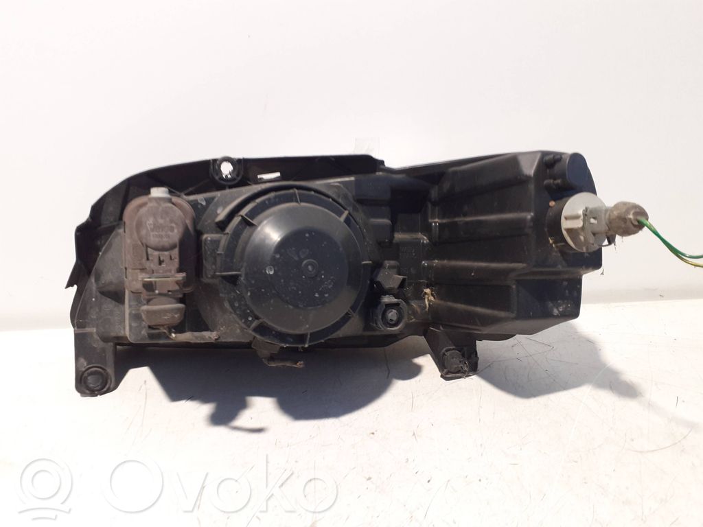 Peugeot 106 Phare frontale 