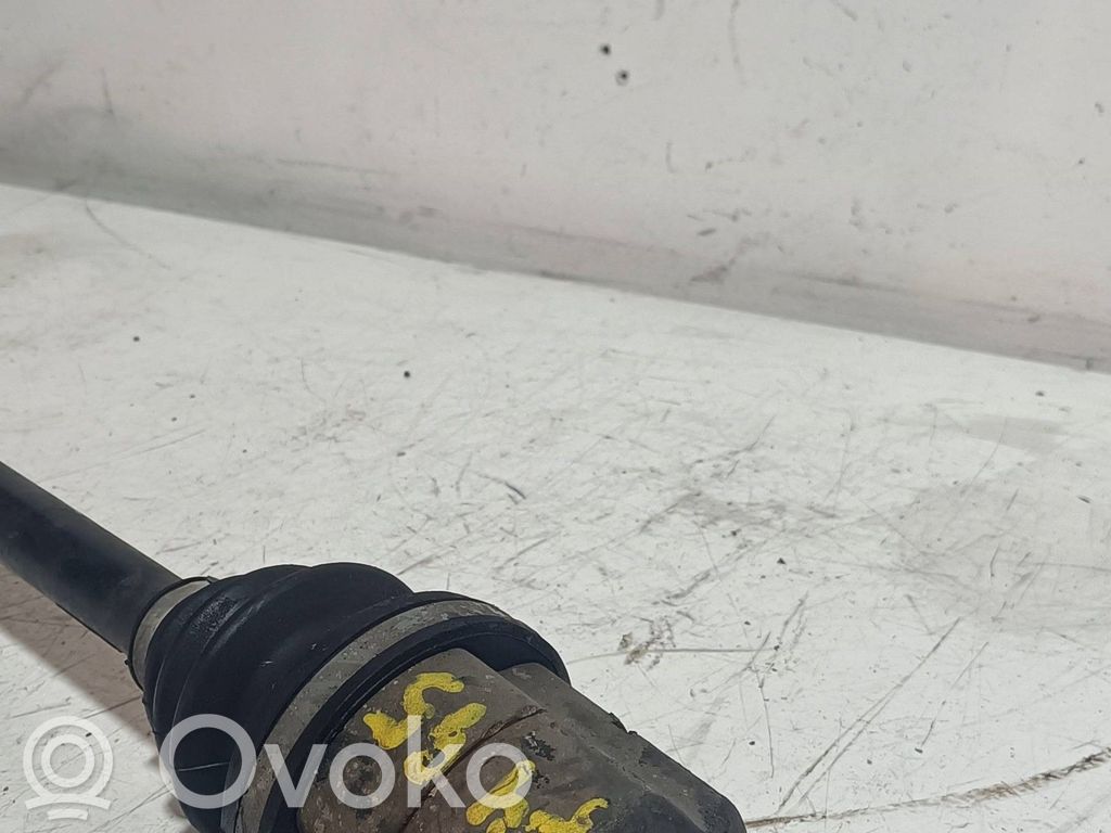 Opel Corsa C Półoś przednia 