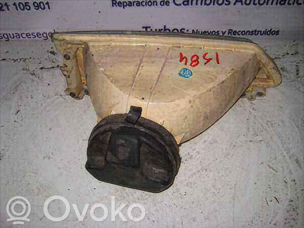 Peugeot 106 Scheinwerfer 