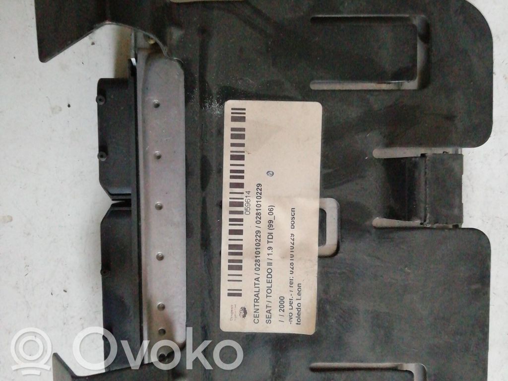 Unidad de control/módulo ECU del motor   038906012BT,038906012BT,0281010229